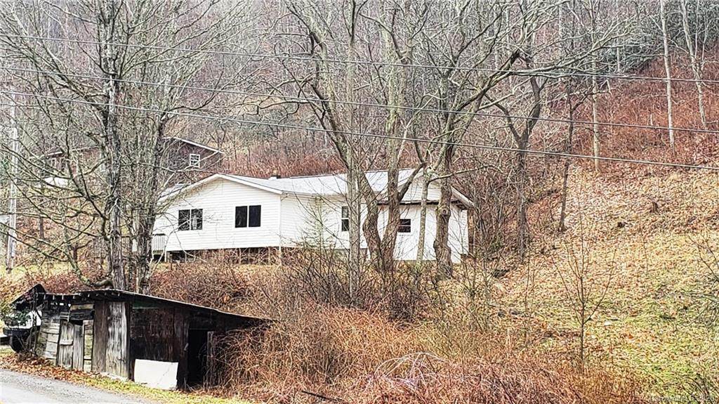 1524 Fox Creek Road - Photo 1