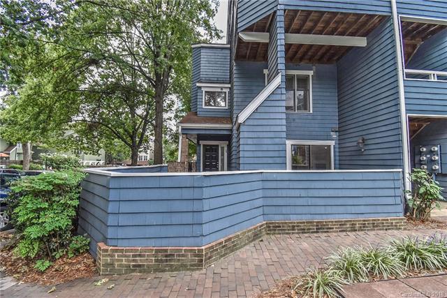 423 8th Street - Photo 1