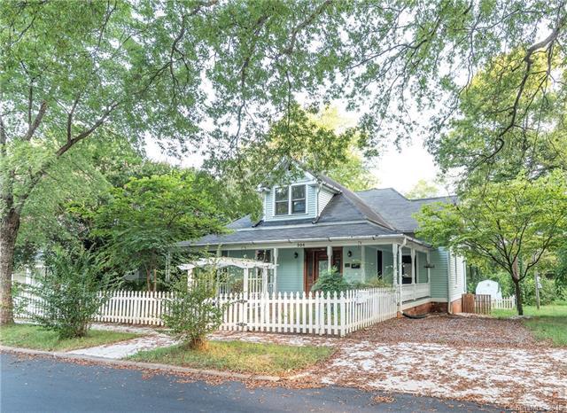504 Armfield Street - Photo 1