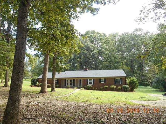138 Woodvale Circle - Photo 1
