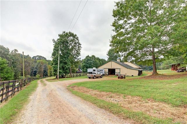 404 Miller Farm Road - Photo 1