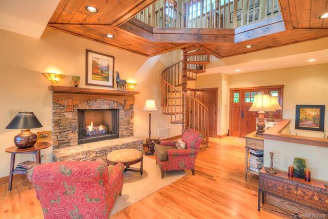 925 Saratoga Drive - Photo 1