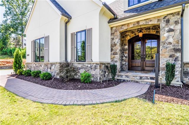 135 Potomac Lane - Photo 1