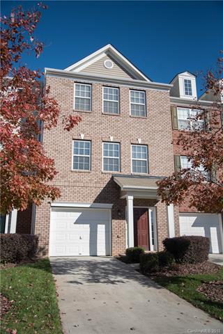 9849 Walkers Glen Drive - Photo 1