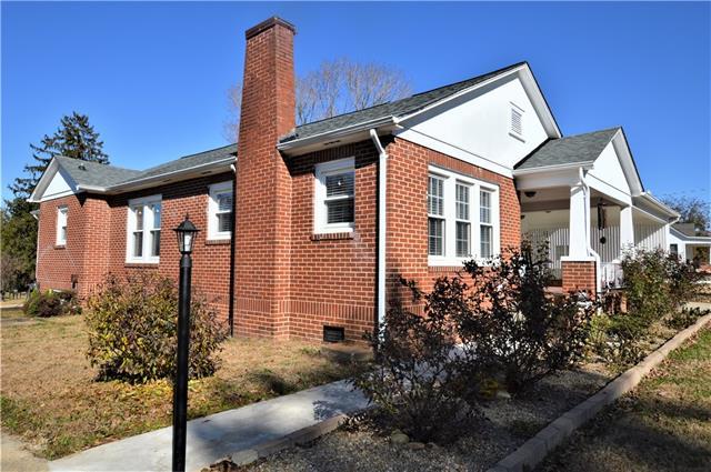 116 Huss Avenue - Photo 1