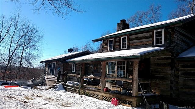 196 Robinson Drive - Photo 1