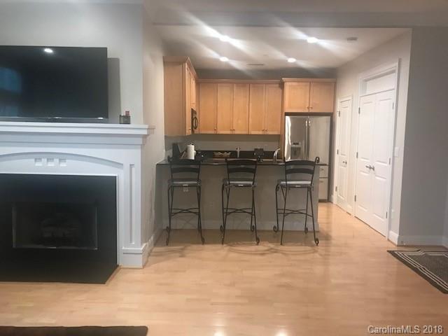 435 Tryon Street - Photo 1