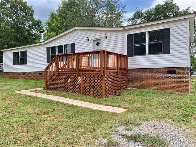 5018 Hemphill Road - Photo 1