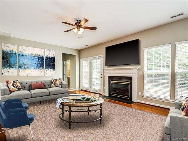 5219 Berkeley View Circle - Photo 1