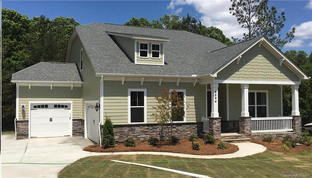 4894 Killian Crossing Drive - Photo 1