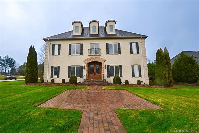 728 Mountain Laurel Way - Photo 1