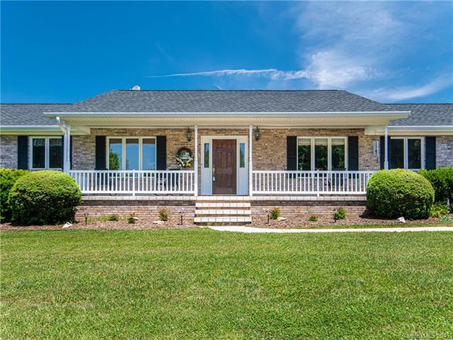 304 Hickory Lane - Photo 1