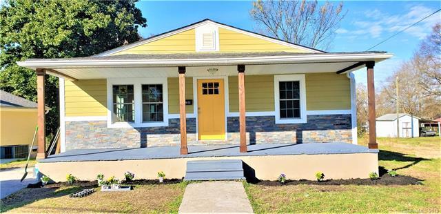 228 Lincoln Street - Photo 1