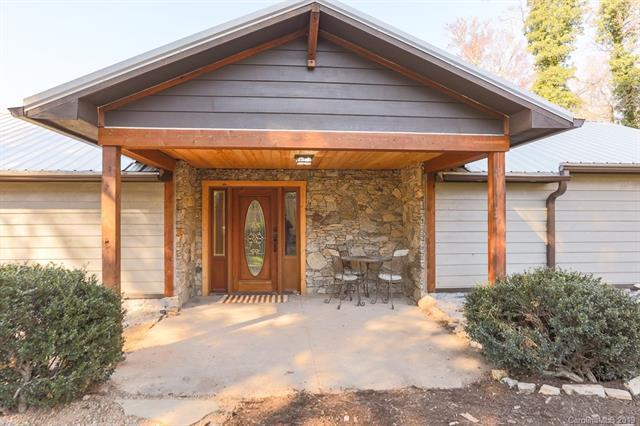 533 Whispering Hills Drive - Photo 1