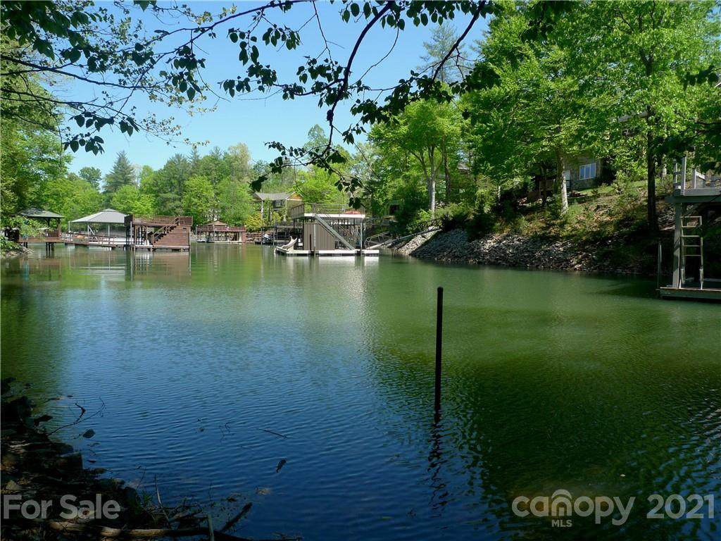 332 Waterglyn Way - Photo 1