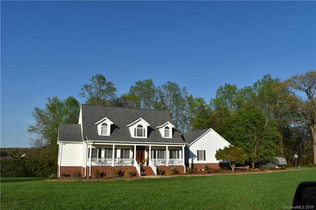 164 Dobbs Drive - Photo 1