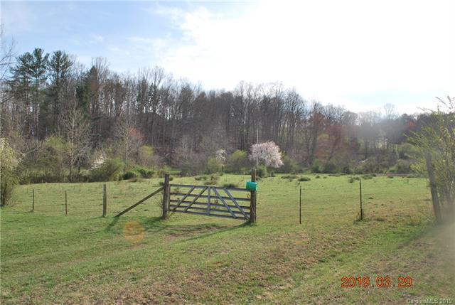 102 Goose Creek Road - Photo 1