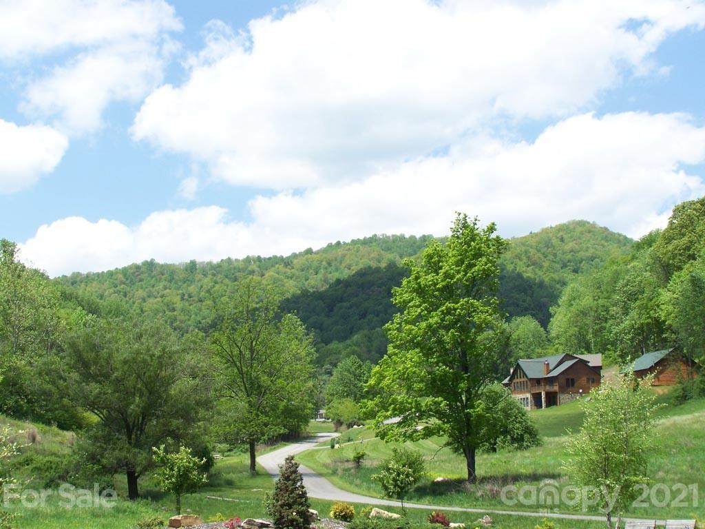 000 Mountain Park Drive - Photo 1