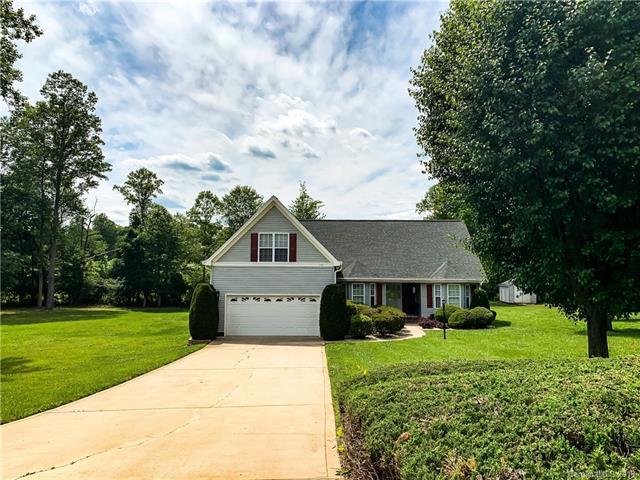 172 Greenwich Drive - Photo 1