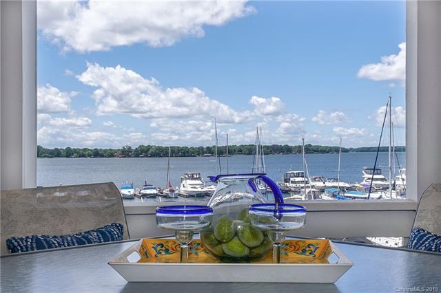 18021 Kings Point Drive - Photo 1