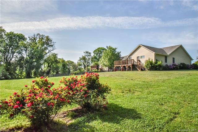 117 Adams Hill Road - Photo 1