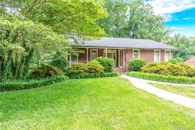 301 Oakhurst Road - Photo 1