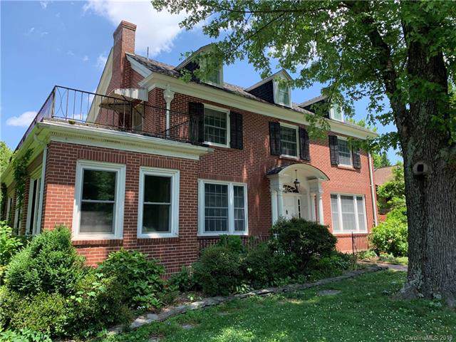 919 4th Avenue - Photo 1
