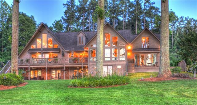 1821 Dogwood Hill Drive - Photo 1