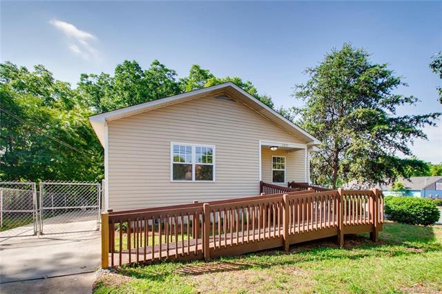 1212 Davidson Street - Photo 1