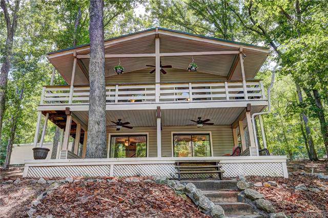 512 Deerfield Road - Photo 1