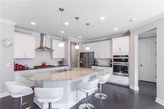 718 Garrett Green Way - Photo 1