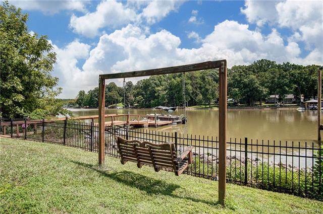 503 Paradise Circle - Photo 1