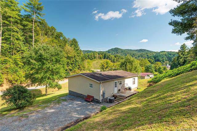 131 Fox Grape Hollow Road - Photo 1