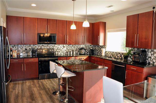 13019 Lake Erie Lane - Photo 1