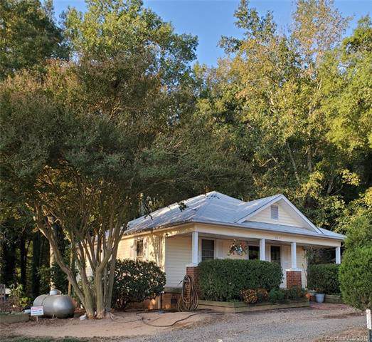 4647 Mooresville Road - Photo 1