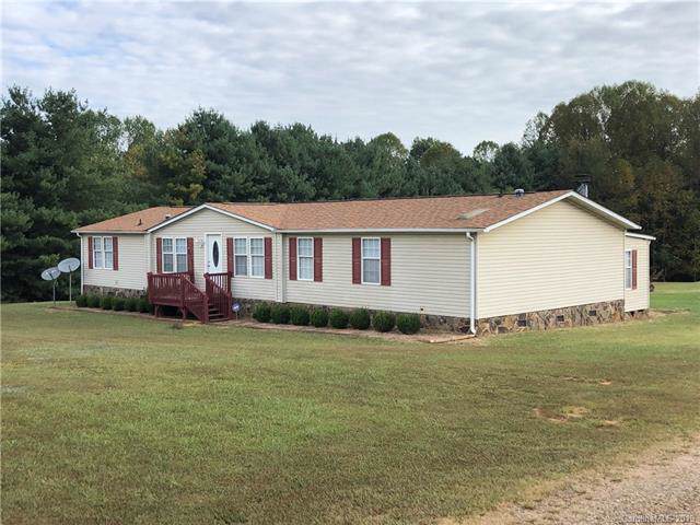 2662 Pinnacle Drive - Photo 1