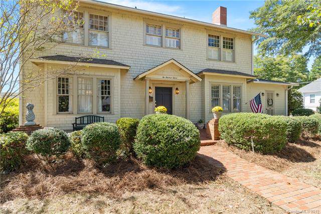 215 Laurel Street - Photo 1