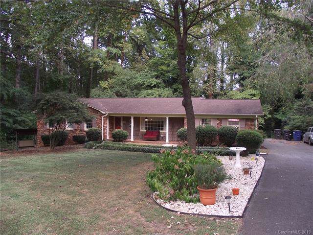 453 Heathcote Drive - Photo 1