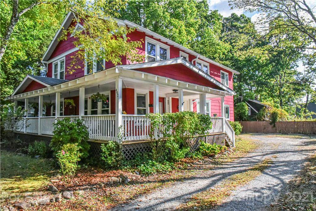 402 Montreat Road - Photo 1