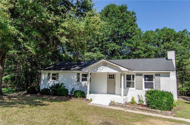 15205 Comanche Lane - Photo 1
