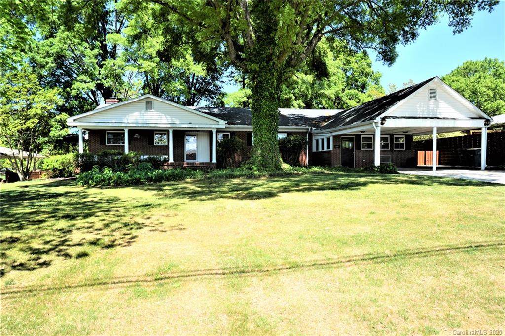509 Dakota Street - Photo 1