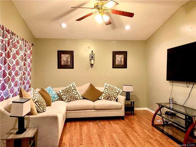 315 Ballard Street - Photo 1