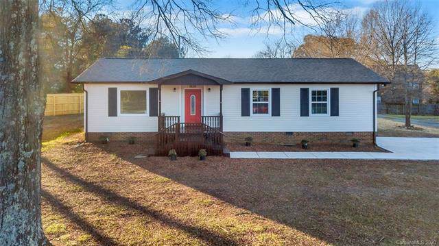 1820 Waxhaw Indian Trail Road - Photo 1