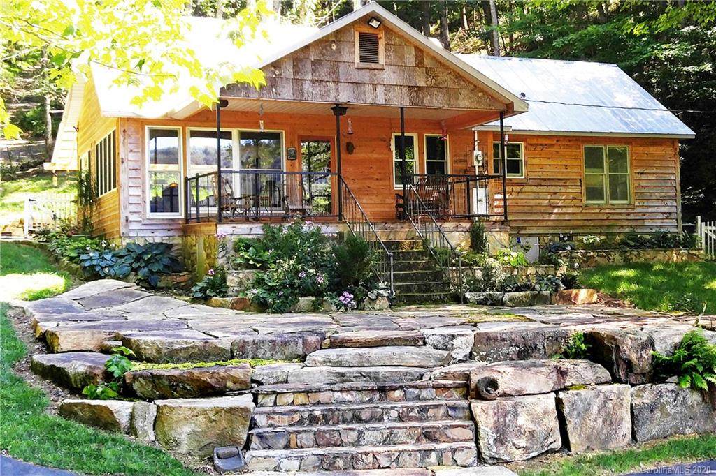 1472 Brummetts Creek Road - Photo 1