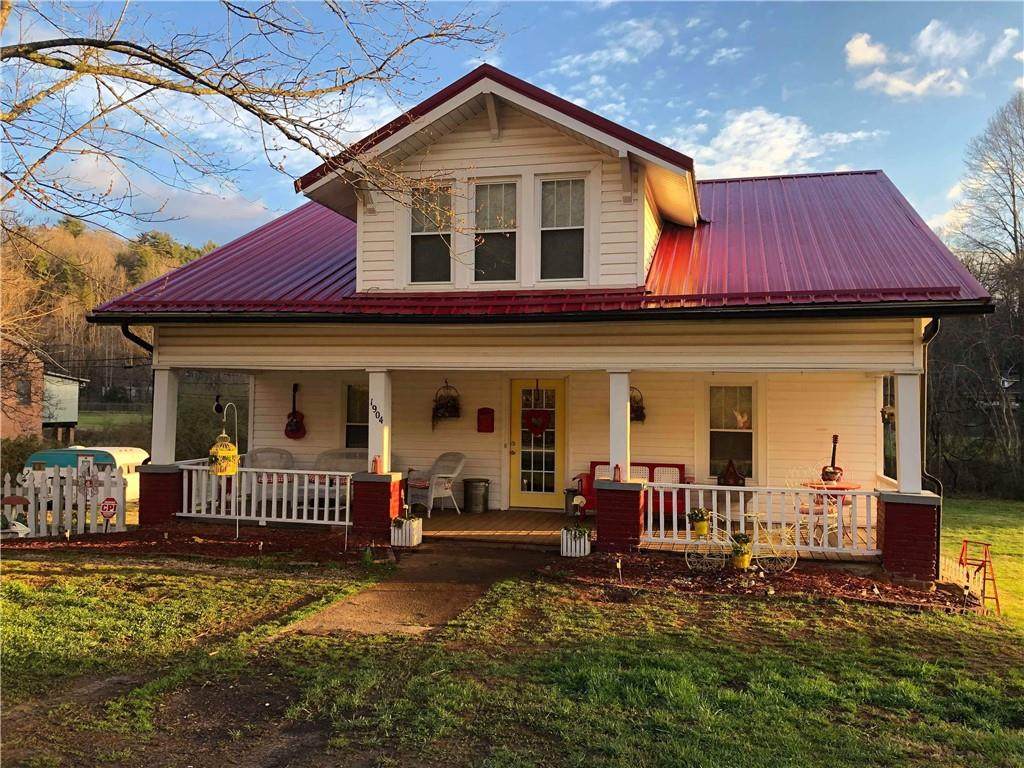 1904 Valway Road - Photo 1