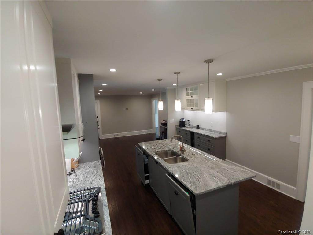346 Summit Court - Photo 1