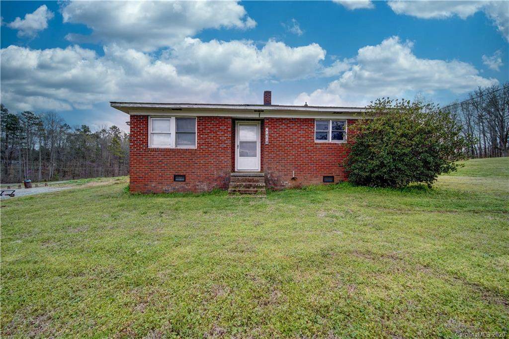 6404 River Bend Road - Photo 1