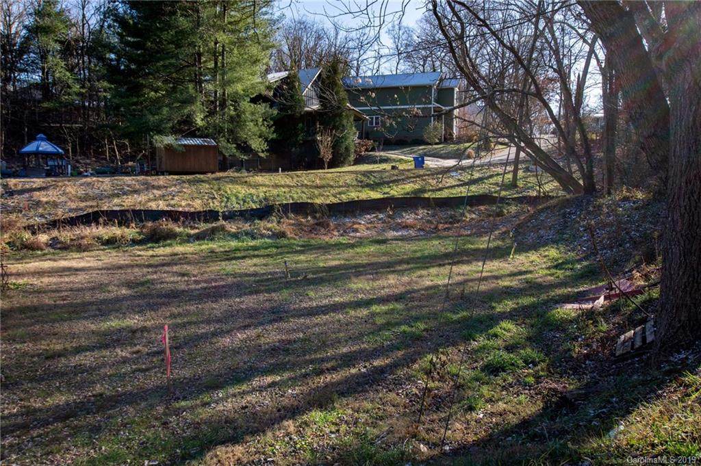 202 Waynesville Avenue - Photo 1
