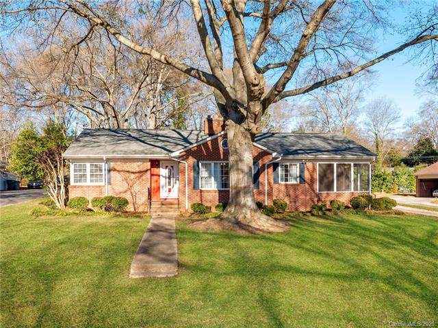 1725 Fairfield Drive - Photo 1