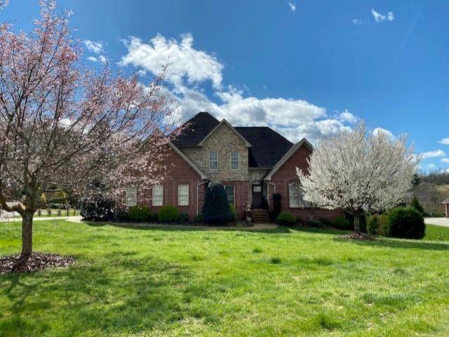 407 Woodridge Drive - Photo 1